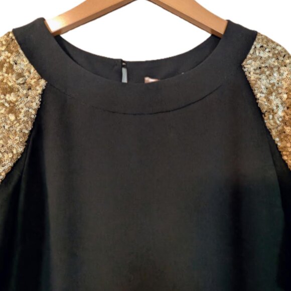 NWT Melanie Lyne Crepe Top with Gold Sequined Sleeves - Picture 7 of 9